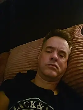 Hectorthyssen1 online show from April 2026 07:44:01 AM