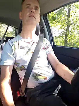 Hectorthyssen1 online show from September 2025 01:33:02 PM