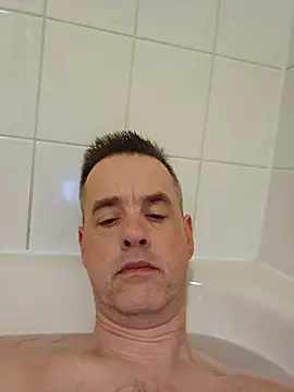 Hectorthyssen1 online show from February 2025 07:52:02 PM