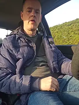 Hectorthyssen1 online show from March 2026 04:07:02 PM