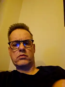 Hectorthyssen1 online show from February 2025 11:04:02 PM