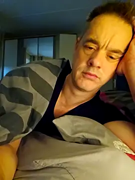 Hectorthyssen1 online show from November 2025 09:36:01 AM