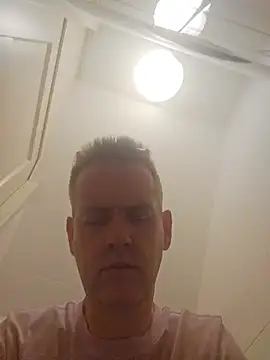 Snapshot of Hectorthyssen1 chatting on June 2026 01:55:01 PM Hectorthyssen1 online show from June 2026 01:55:01 PM