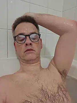 Snapshot of Hectorthyssen1 chatting on March 2026 08:27:02 PM Hectorthyssen1 online show from March 2026 08:27:02 PM