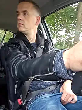 Hectorthyssen1 online show from October 2025 02:40:01 PM