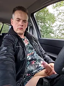 Hectorthyssen1 online show from September 2025 02:51:01 PM