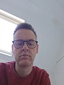 Snapshot of Hectorthyssen1 chatting on March 2026 11:21:01 AM Hectorthyssen1 online show from March 2026 11:21:01 AM