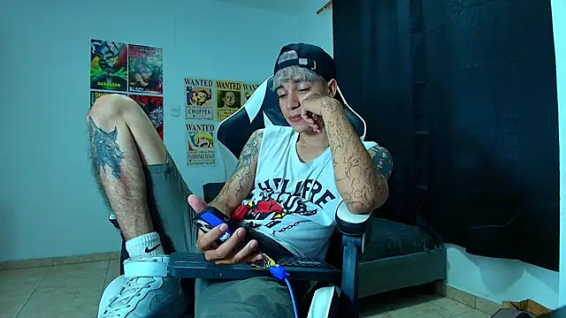 Zacktk7 online show from March 2025 04:43:01 AM