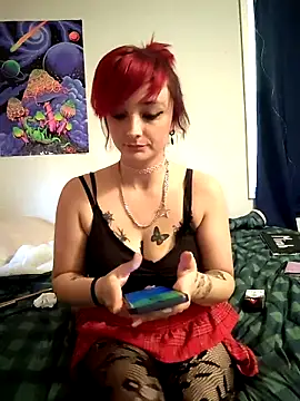 IzanamiNova online show from February 2026 09:25:02 PM