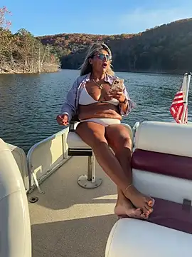 Snapshot of 69vivian chatting on November 2025 09:18:02 PM 69vivian online show from November 2025 09:18:02 PM