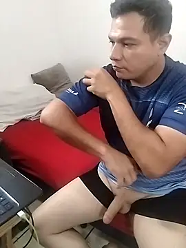 Snapshot of miketripi420 chatting on November 2025 05:28:01 PM miketripi420 online show from November 2025 05:28:01 PM