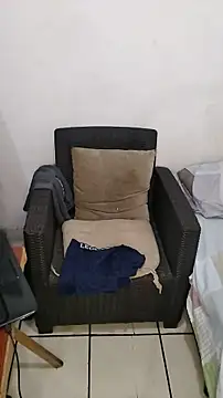 Snapshot of miketripi420 chatting on February 2026 05:18:01 AM miketripi420 online show from February 2026 05:18:01 AM