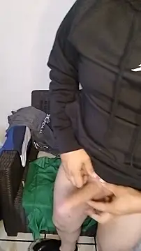 Snapshot of miketripi420 chatting on February 2026 12:22:02 AM miketripi420 online show from February 2026 12:22:02 AM