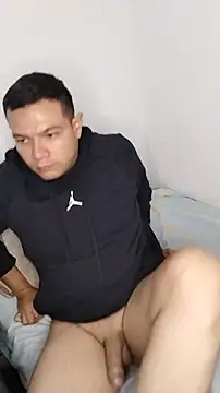 Snapshot of miketripi420 chatting on December 2025 08:39:02 AM miketripi420 online show from December 2025 08:39:02 AM