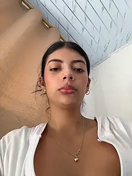 Snapshot of Baby_Niels chatting on March 2026 02:14:02 PM Baby Niels online show from March 2026 02:14:02 PM