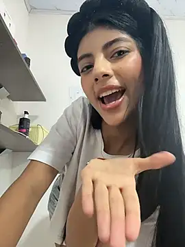 Baby Niels online show from December 2025 09:03:02 PM