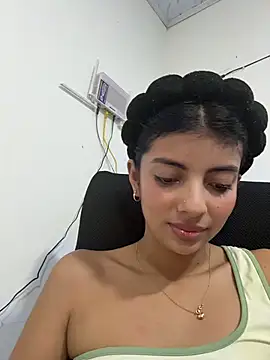 Baby Niels online show from March 2026 03:49:02 PM