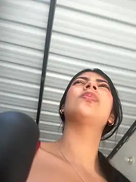 Baby Niels online show from October 2025 03:00:01 PM