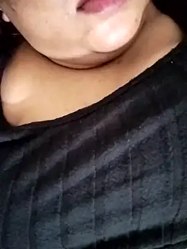 Snapshot of soniyatelugu chatting on December 2024 09:15:02 PM soniyatelugu online show from December 2024 09:15:02 PM