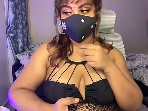 Snapshot of soniyatelugu chatting on November 2025 05:57:01 PM soniyatelugu online show from November 2025 05:57:01 PM