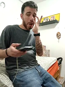 jhonyhot9292 online show from February 2026 07:41:01 AM