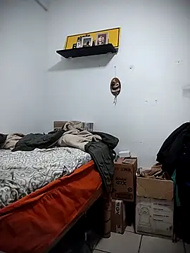 jhonyhot9292 online show from February 2026 06:32:02 AM