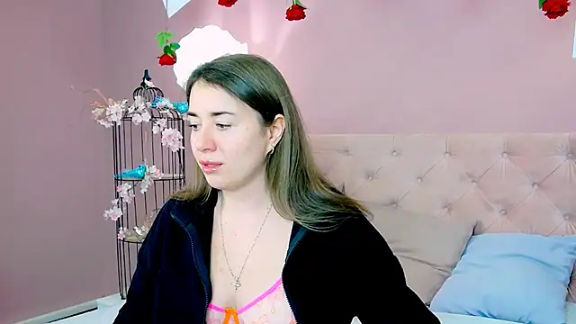 Snapshot of LeonnaJones chatting on February 2025 03:40:01 PM LeonnaJones online show from February 2025 03:40:01 PM