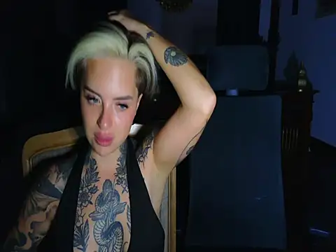 Alexandersonxo online show from March 2026 02:51:01 PM