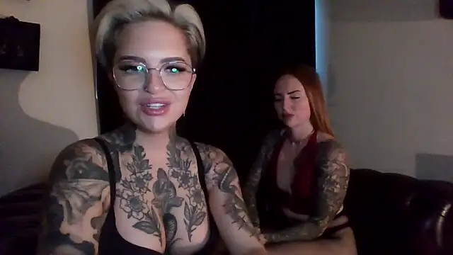 Snapshot of Alexandersonxo chatting on December 2025 08:30:01 AM Alexandersonxo online show from December 2025 08:30:01 AM