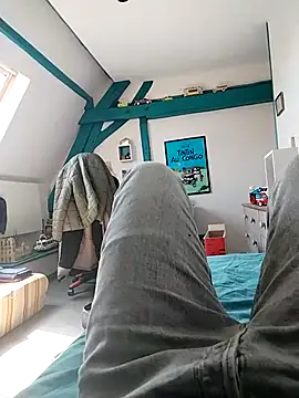 JulesG18 online show from April 2026 12:34:01 PM