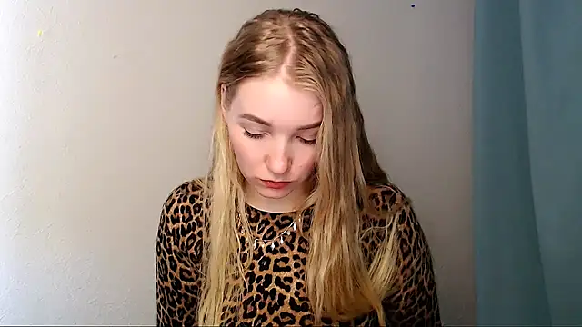 Queen ofLove online show from March 2026 11:03:01 AM