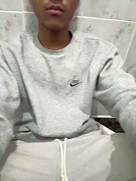 Ryan-hot online show from December 2025 10:16:01 PM