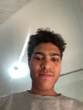 Ryan-hot online show from April 2026 12:33:02 PM