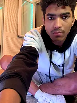 Ryan-hot online show from October 2025 05:56:01 PM