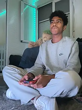 Ryan-hot online show from October 2025 12:16:02 PM