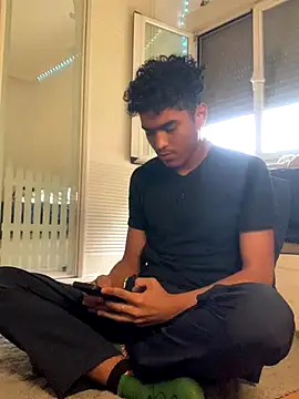 Ryan-hot online show from September 2025 03:51:01 PM