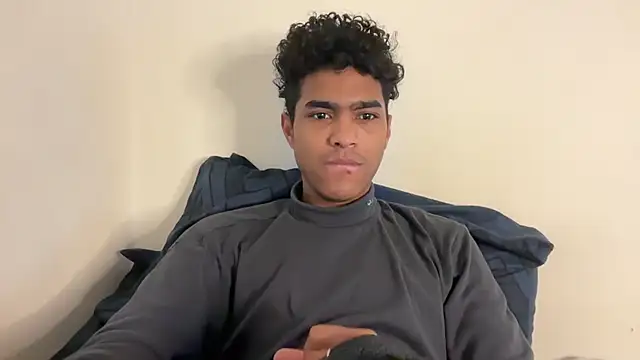 Ryan-hot online show from December 2025 11:45:02 AM