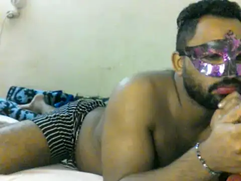 medo232586 online show from December 2024 04:34:01 PM
