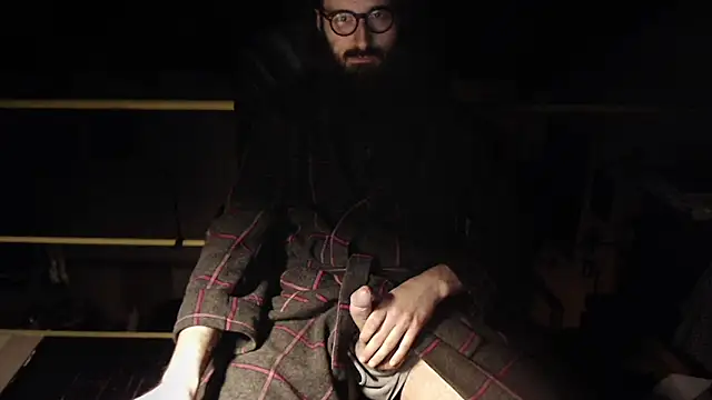 contemptumundi888 online show from February 2025 06:32:02 PM