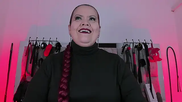 vanessa moka online show from July 2026 12:26:01 PM