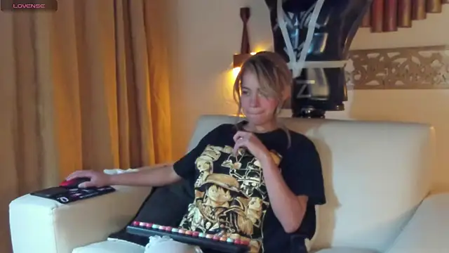 cami latinsex online show from January 2025 09:15:01 AM