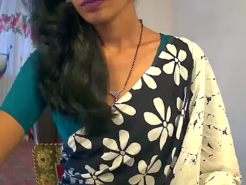 Snapshot of sexy_janu25 chatting on June 2026 06:29:02 AM sexy janu25 online show from June 2026 06:29:02 AM