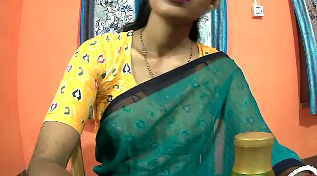 Snapshot of sexy_janu25 chatting on March 2025 12:50:02 PM sexy janu25 online show from March 2025 12:50:02 PM