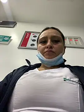 Keittly  online show from October 2025 02:10:02 AM