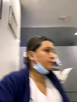 Keittly  online show from December 2025 03:40:02 AM