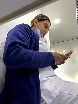 Keittly  online show from November 2025 12:49:01 PM