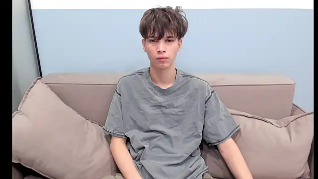 Im Shine Guy online show from October 2025 02:35:02 AM