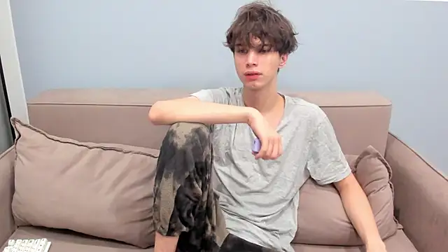 Im Shine Guy online show from November 2025 06:28:02 AM