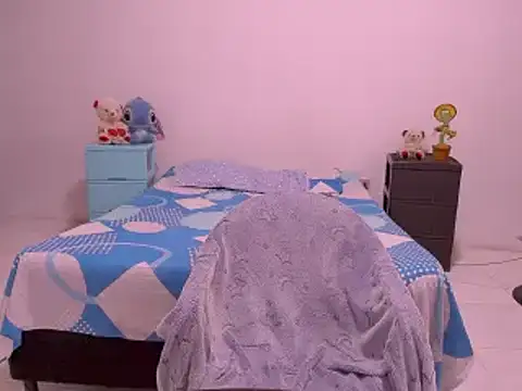 isabella tasty25 online show from March 2026 04:55:01 PM