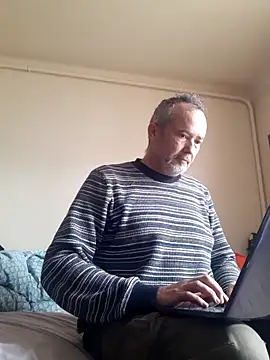 Snapshot of GayPourToi chatting on March 2025 10:47:02 AM GayPourToi online show from March 2025 10:47:02 AM